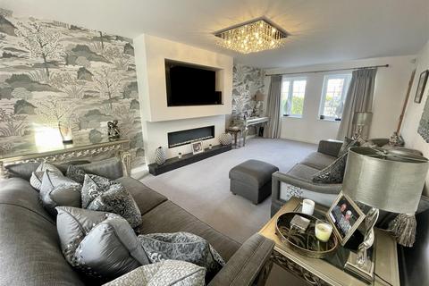 4 bedroom detached house for sale, Highgrove Close, Darlington