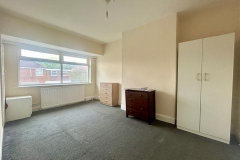 undefined, Swinley Gardens, Newcastle upon Tyne, NE15
