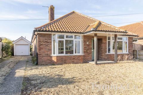 3 bedroom detached bungalow for sale, North Walsham Road, Norwich NR6