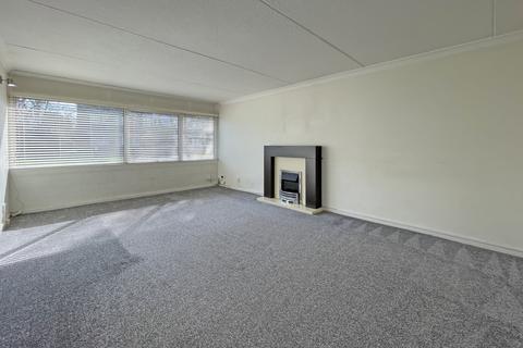 2 bedroom flat for sale, Chessington Road,  Epsom, KT17