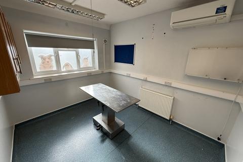 Retail property (high street) to rent, Bell Green Road, Coventry, West Midlands, CV6 7HD