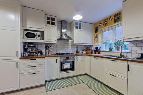 8 Regents Way, Sutton Coldfield, B75 7NW