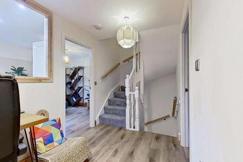 8 Regents Way, Sutton Coldfield, B75 7NW