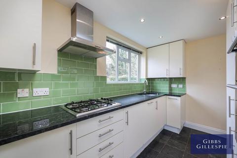 undefined, Bowstridge Lane, Chalfont St. Giles, Buckinghamshire, HP8