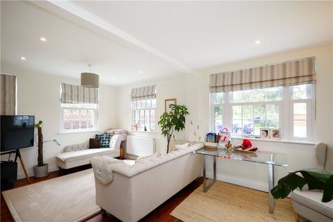 3 bedroom end of terrace house to rent, Old House Close, Wimbledon Village, SW19