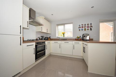 3 bedroom detached house for sale, Cozens Street, Wellesbourne, Warwick