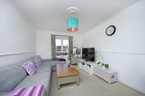 1 bedroom apartment for sale, St Pauls Close, W5