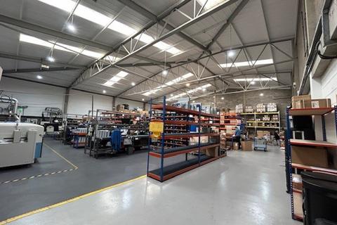 Warehouse to rent, Unit 3, Horton Industrial Park, Horton Road, West Drayton, UB7 8JD