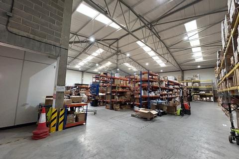 Warehouse to rent, Unit 3, Horton Industrial Park, Horton Road, West Drayton, UB7 8JD