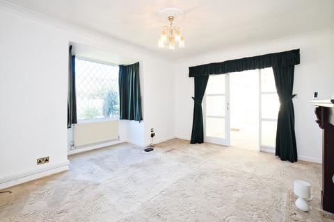 3 bedroom bungalow for sale, Bradstow Way, Broadstairs, CT10