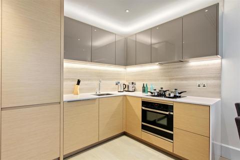 1 bedroom apartment for sale, Benson House, London, W14