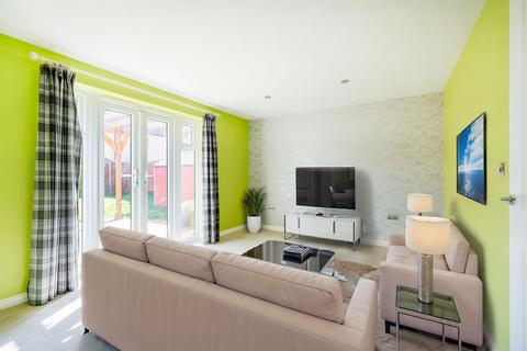 3 bedroom townhouse for sale, Hornbeam Drive, Dereham