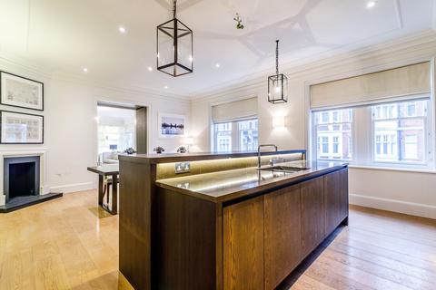 3 bedroom apartment to rent, Duke Street, Mayfair, London, W1K