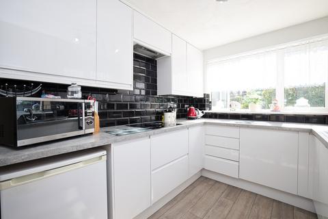 40 High Street, Manston, Ramsgate, CT12 5BQ