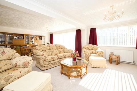 40 High Street, Manston, Ramsgate, CT12 5BQ