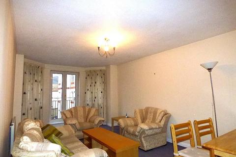 2 bedroom flat to rent, Sinclair Place, Shandon, Edinburgh, EH11