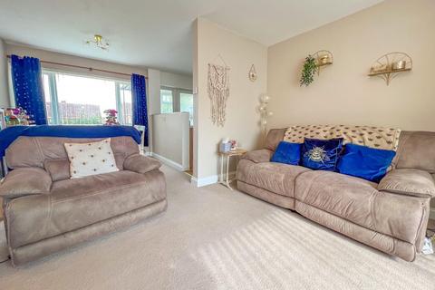 2 bedroom end of terrace house for sale, Wiclif Way, Nuneaton