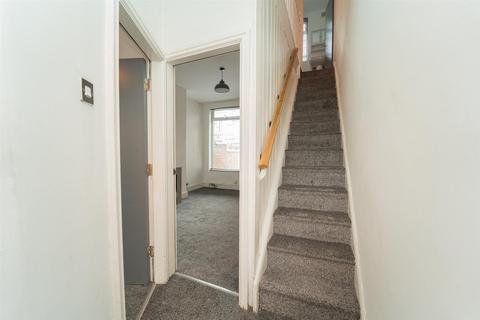 2 bedroom terraced house for sale, Horton Road, Fallowfield