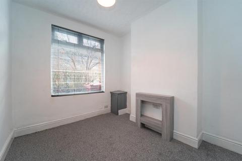 2 bedroom terraced house for sale, Horton Road, Fallowfield