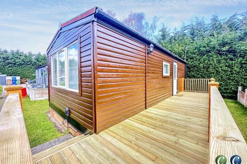 1 bedroom mobile home for sale, Love Lane, Rugeley, WS15 2HL