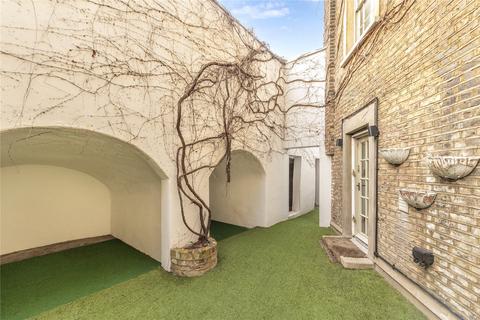1 Westmoreland Place, London, SW1V 4AB