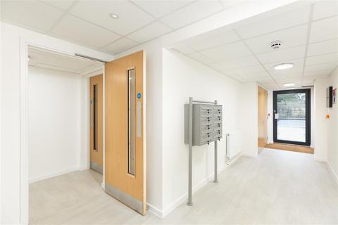 Studio to rent, 480 Wellsway, Bath BA2