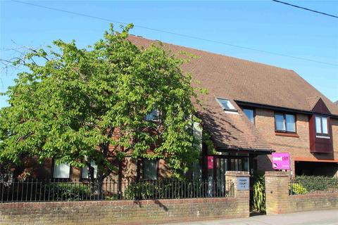 1, Fisher Court Victoria Road, Mortimer Common, Reading, RG7 3XY