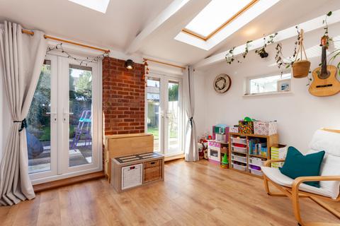 3 bedroom terraced house for sale, Headington OX3 7NG