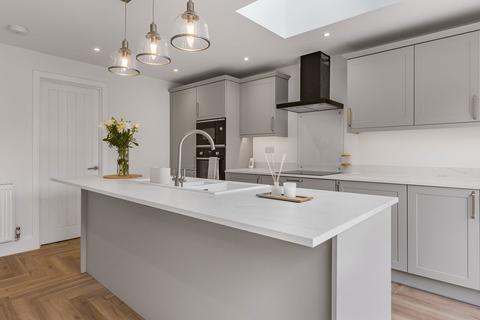 26 Arlescote Road, Solihull, B92 9HX
