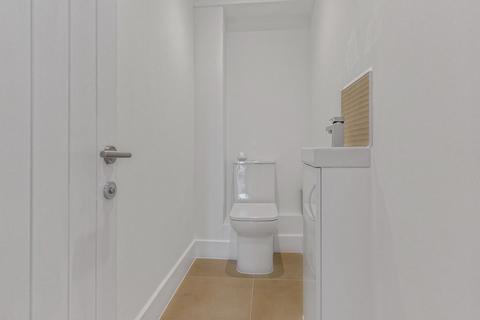 26 Arlescote Road, Solihull, B92 9HX