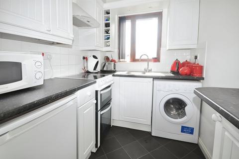 Studio for sale, Haig Gardens, Gravesend, Kent