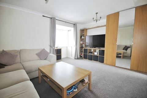 Studio for sale, Haig Gardens, Gravesend, Kent
