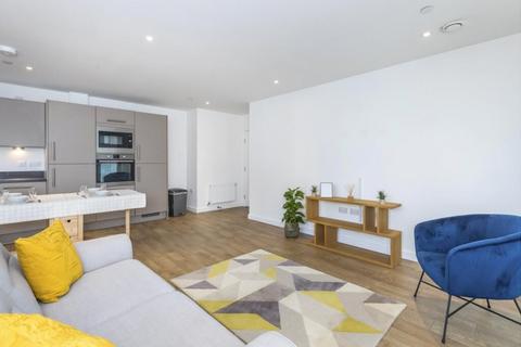 2 bedroom apartment to rent, Bessemer Place, London, SE10