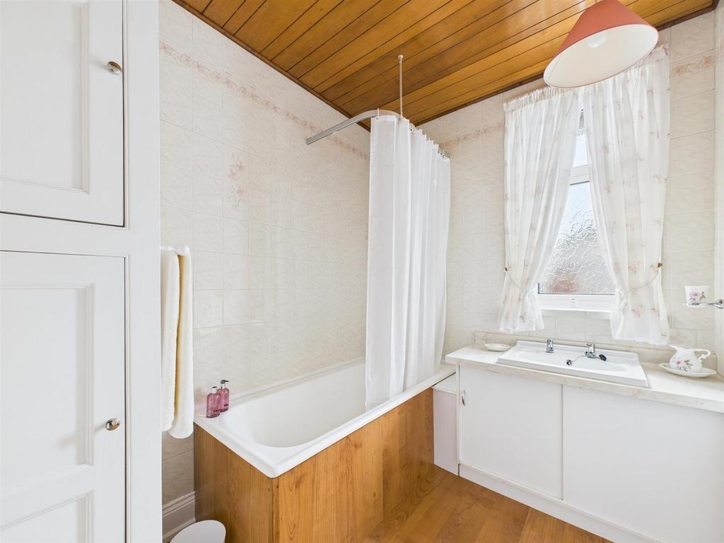 Bath.jpg