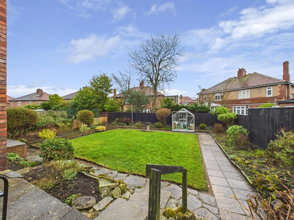 Garden 1.jpg