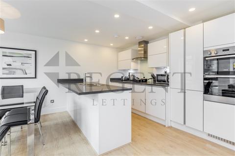 3 bedroom apartment to rent, Cavendish Place, Bedford Road, SW4