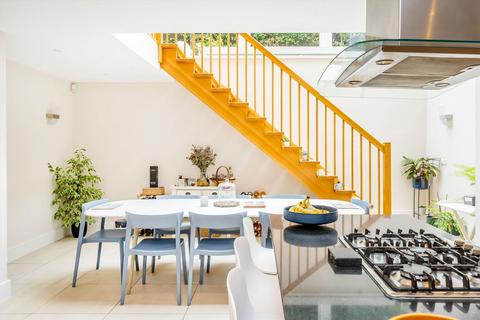 5 bedroom house to rent, Cottenham Park Road, West Wimbledon