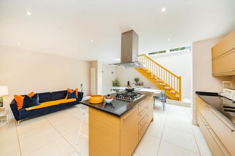 5 bedroom house to rent, Cottenham Park Road, West Wimbledon