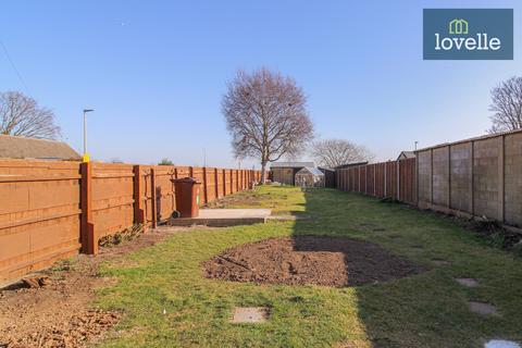 3 bedroom detached house for sale, Carr Lane , Grimsby DN32