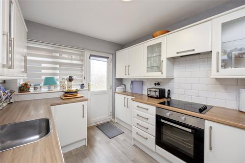 2 bedroom flat for sale, Harsfold Road, Rustington, Littlehampton, West Sussex, BN16