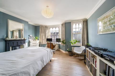 41 Durham Road, London, W5 4JR