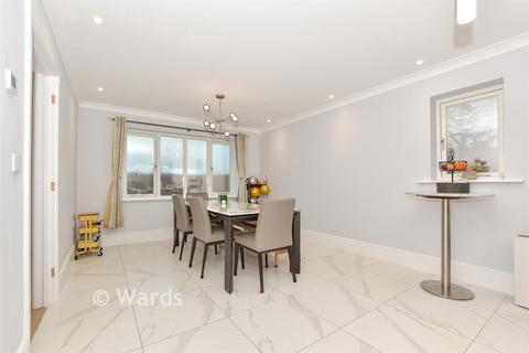 4 bedroom detached house for sale, Bartlets Lane, Ashford TN23