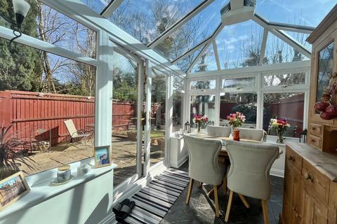 3 bedroom semi-detached house for sale, Dunford Place, Binfield, Bracknell