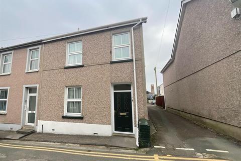 4 bedroom end of terrace house for sale, Greenfield Place, Llandeilo SA19