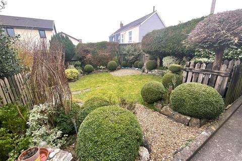 4 bedroom end of terrace house for sale, Greenfield Place, Llandeilo SA19