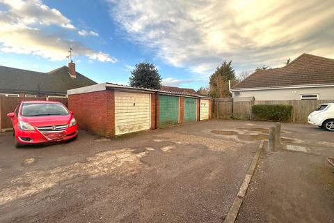 3c, Hamilton Court Botwell Common Road, Hayes, UB3 1JA