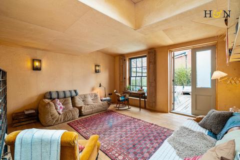 5 Caburn Road, Hove, BN3 6EF