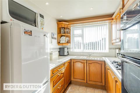 19 Thornham Old Road, Royton, Oldham, OL2 5UN