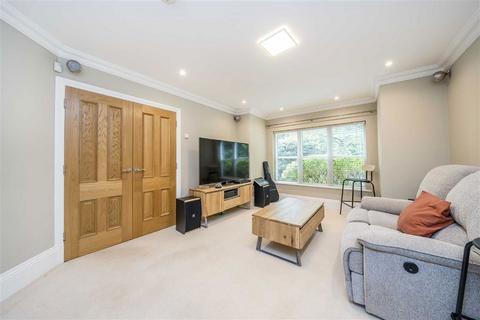 5 bedroom detached house for sale, Broom Road, Teddington TW11