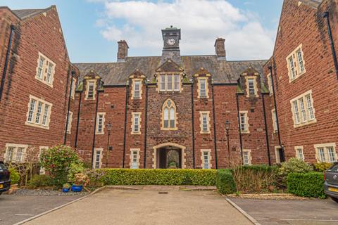 Sarno Square, Abergavenny, NP7